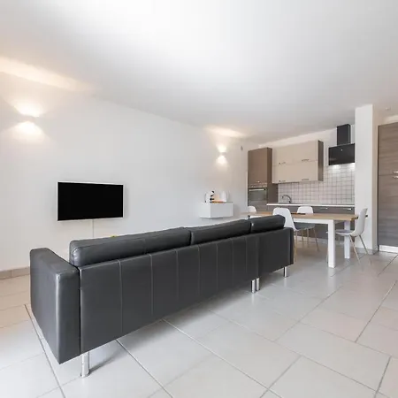 公寓 Via Giardini 18 维拉西米乌斯