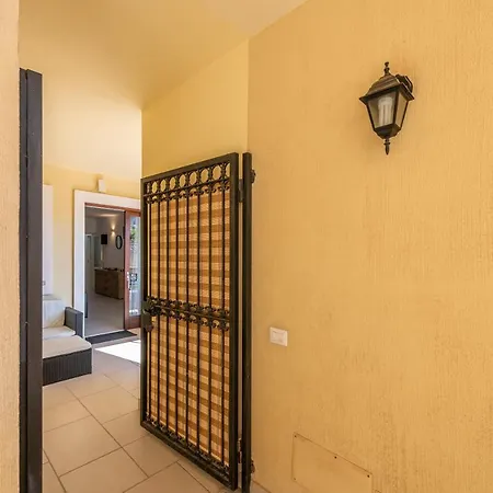 Διαμέρισμα Via Giardini 18 Villasimius