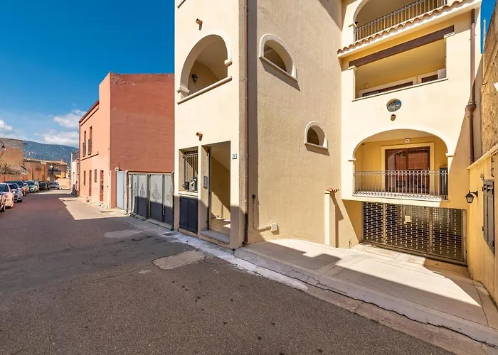 Апартаменти Via Giardini 18 *